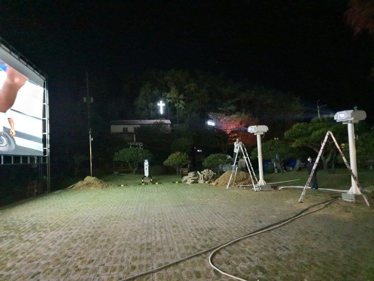 옥외용 고휘도 빔프로젝터 공사 — DID제품 현장 사진 7