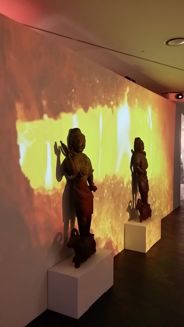 포스코 박물관 반응형 빔프로젝터,콘텐츠 설치 공사 — 특별이벤트 현장 사진 10